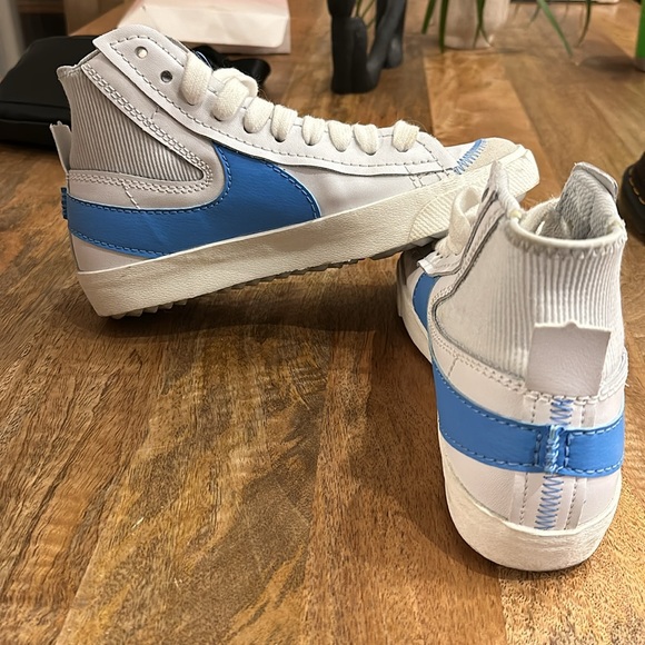 Nike Blazers - Large Swoosh - Picture 2 of 3